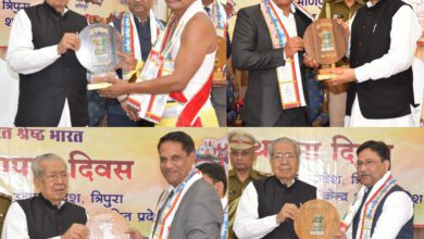 Foundation Day: Foundation Day of Uttar Pradesh, Meghalaya, Manipur, Tripura, Dadra and Nagar Haveli and Daman Diu celebrated at Raj Bhavan of Chhattisgarh.