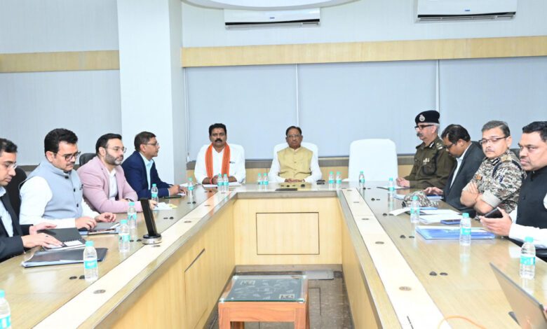 CM Vishnu Deo Sai: Chief Minister took high level meeting of top police and administration officials, reviewed Naxal eradication campaign in the state.