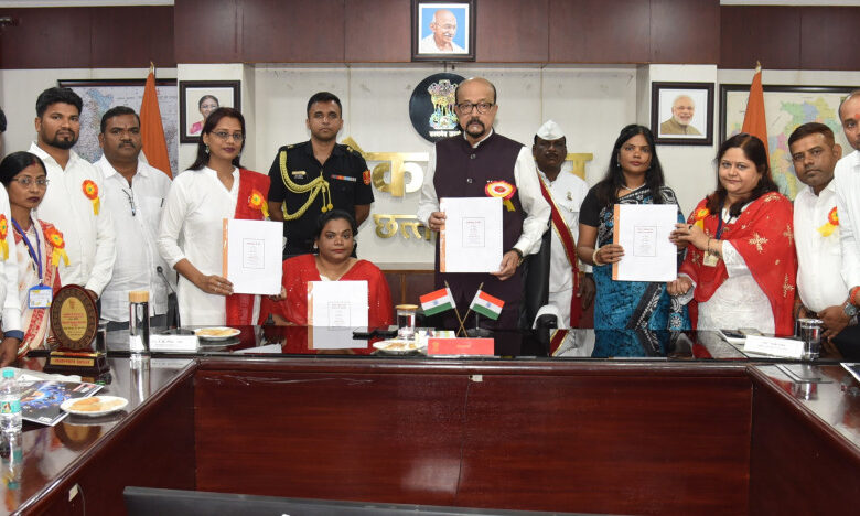 राज्यपाल रमेन डेका ने ब्रेल पुस्तक और ऑडियो बुक्स का किया विमोचन….. राज्यपाल रमेन डेका ने ब्रेल पुस्तक और ऑडियो बुक्स का किया विमोचन…..