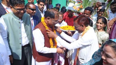 नगरीय निकायों में ऐतिहासिक जनादेश का एक वर्ष: सुशासन, पारदर्शिता और विकास पर जनता की मुहर — मुख्यमंत्री विष्णु देव साय…. नगरीय निकायों में ऐतिहासिक जनादेश का एक वर्ष: सुशासन, पारदर्शिता और विकास पर जनता की मुहर — मुख्यमंत्री विष्णु देव साय….