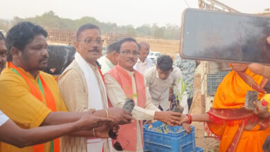 मुख्यमंत्री साय के जन्मदिवस पर पादप बोर्ड द्वारा 2100 औषधीय पौधों का वितरण…. मुख्यमंत्री साय के जन्मदिवस पर पादप बोर्ड द्वारा 2100 औषधीय पौधों का वितरण….