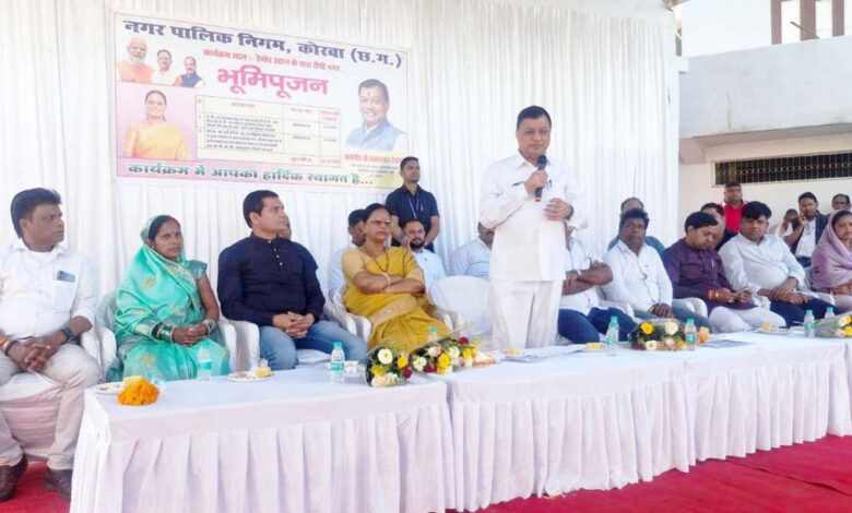 बंगाली चाल में वर्षो से व्याप्त पानी की किल्लत होगी दूर, वार्ड क्र. 15 एवं 09 में पेयजल व्यवस्था होगी सुदृढ़: उद्योग मंत्री लखनलाल देवांगन….