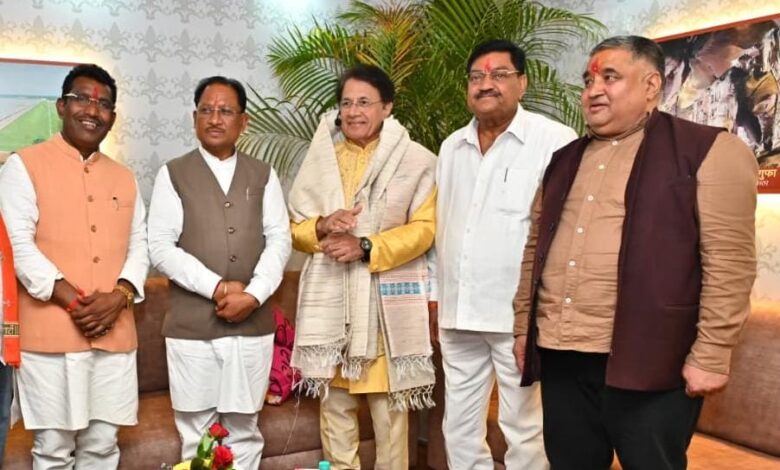 आस्था, संस्कृति और रामकथा से आलोकित हुआ राजिम कुंभ कल्प 2026: प्रख्यात कलाकार अरुण गोविल ने दी “सुनो श्री राम कहानी” की भावपूर्ण प्रस्तुति, मुख्यमंत्री से की आत्मीय भेंट….