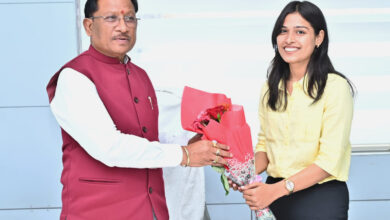 सुप्रिया से प्रेरणा लेकर युवाओं को अपने लक्ष्य की दिशा में आगे बढ़ना चाहिए: मुख्यमंत्री विष्णुदेव साय…. सुप्रिया से प्रेरणा लेकर युवाओं को अपने लक्ष्य की दिशा में आगे बढ़ना चाहिए: मुख्यमंत्री विष्णुदेव साय….