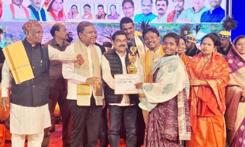 वन मंत्री कश्यप ने नारायणपुर में 65 करोड़ 96 लाख रूपए से अधिक के विकास कार्यों का किया भूमिपूजन….