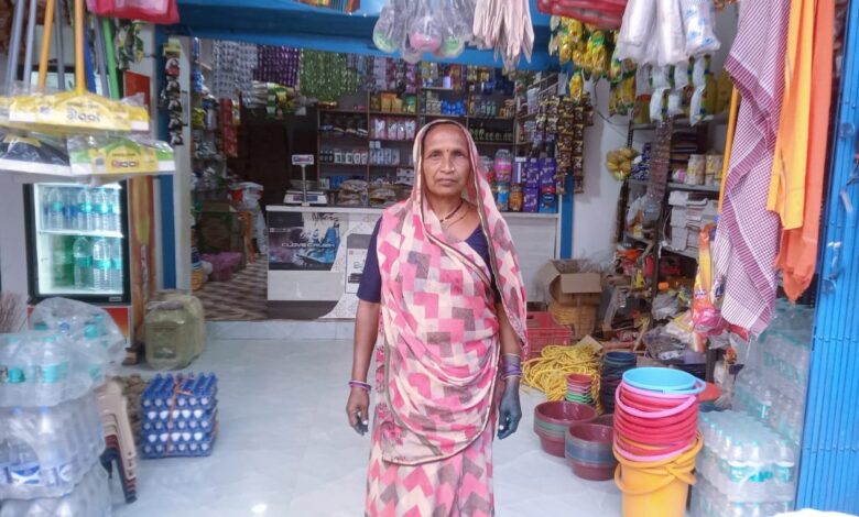 आत्मविश्वास, संघर्ष और आत्मनिर्भरता की मिसाल बनीं अल्पना सिंह…..