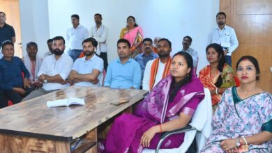 मंत्री श्रीमती लक्ष्मी राजवाड़े ने सुनी ‘मन की बात’, प्रधानमंत्री नरेंद्र मोदी के विचारों को बताया प्रेरणादायी….