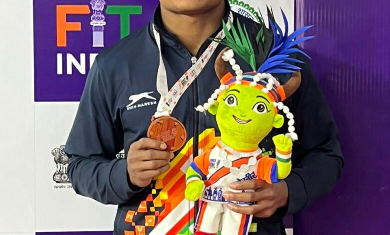 खेलो इंडिया ट्राइबल गेम्स: संघर्षों की भट्ठी में तपकर सोना बने झारखंड के अंजित मुंडा, कुश्ती में जीता गोल्ड मेडल….