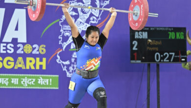 चार साल की बेटी को घर पर छोड़, असम की भारोत्तोलक पल्लवी ने जीता खेलो इंडिया ट्राइबल गेम्स में पदक…. चार साल की बेटी को घर पर छोड़, असम की भारोत्तोलक पल्लवी ने जीता खेलो इंडिया ट्राइबल गेम्स में पदक….