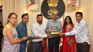 राज्यपाल रमेन डेका से रेडियो संगवारी टीम ने की सौजन्य मुलाकात…..