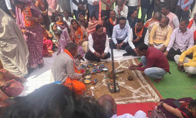 कृषि मंत्री राम विचार नेताम ने धोन्धा प्रतापपुर में किया कृषि महाविद्यालय का भूमि पूजन…