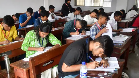 सहायक प्राध्यापकों की परिवीक्षा प्रक्रिया में तेजी—हजारों प्रकरणों का परीक्षण, 872 सहायक प्राध्यापकों की परिवीक्षा अवधि समाप्ति की अनुशंसा…. सहायक प्राध्यापकों की परिवीक्षा प्रक्रिया में तेजी—हजारों प्रकरणों का परीक्षण, 872 सहायक प्राध्यापकों की परिवीक्षा अवधि समाप्ति की अनुशंसा….