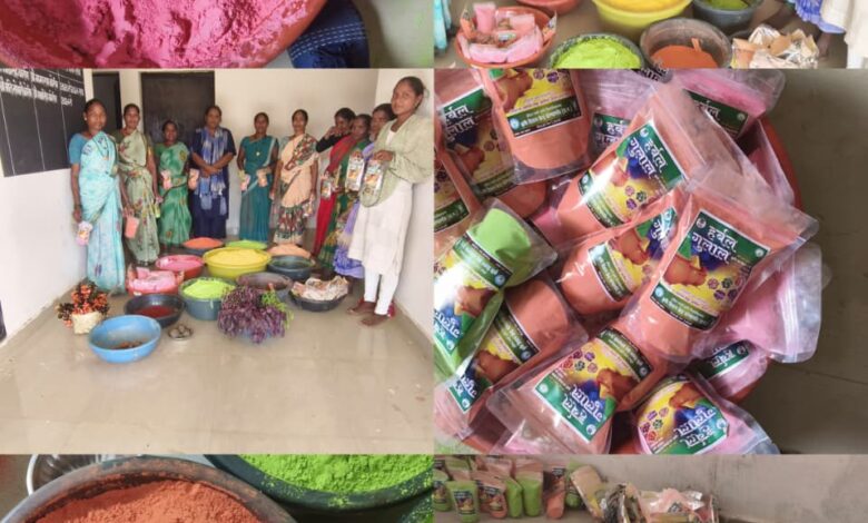 राष्ट्रीय ग्रामीण आजीविका मिशन से महिलाओं को मिली नई पहचान: हर्बल गुलाल निर्माण से आत्मनिर्भर बनीं झाटीबिन की दीदियां….. राष्ट्रीय ग्रामीण आजीविका मिशन से महिलाओं को मिली नई पहचान: हर्बल गुलाल निर्माण से आत्मनिर्भर बनीं झाटीबिन की दीदियां…..