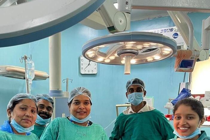 बेमेतरा जिला चिकित्सालय में मेडिकल इतिहास की बड़ी कामयाबी, एक्टोपिक प्रेगनेंसी के जटिल केस में समय पर सर्जरी, सुरक्षित बची गर्भवती बेमेतरा जिला चिकित्सालय में मेडिकल इतिहास की बड़ी कामयाबी, एक्टोपिक प्रेगनेंसी के जटिल केस में समय पर सर्जरी, सुरक्षित बची गर्भवती