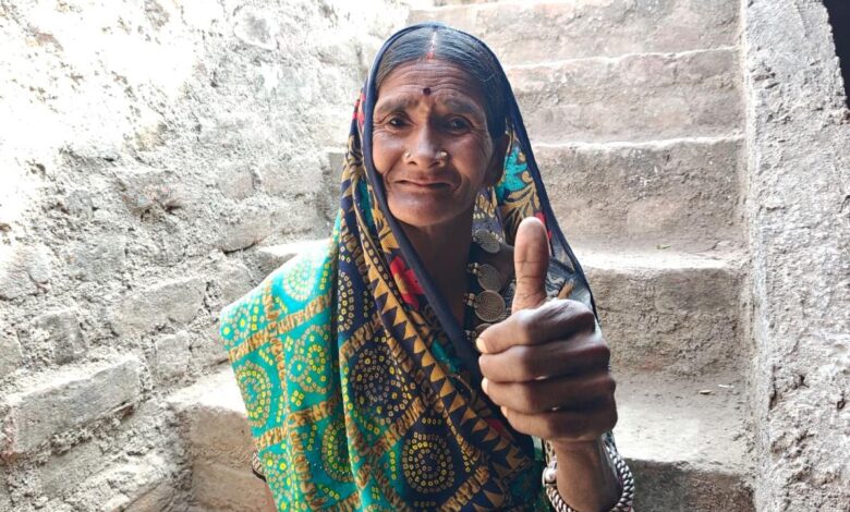 महतारी वंदन योजना से प्रदेश की महिलाओं को मिल रहा आर्थिक संबल….