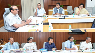 मुख्य सचिव विकासशील ने की रेल परियोजनाओं की समीक्षा, कटघोरा-डोंगरगढ़ रेल लाइन कार्यों में तेजी के निर्देश….. मुख्य सचिव विकासशील ने की रेल परियोजनाओं की समीक्षा, कटघोरा-डोंगरगढ़ रेल लाइन कार्यों में तेजी के निर्देश…..