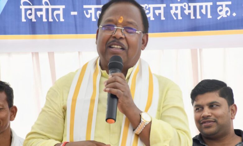 ’कृषि मंत्री रामविचार नेताम ने किया काशीसोत व्यपवर्तन योजना नहर विस्तार कार्य का भूमिपूजन’…. ’कृषि मंत्री रामविचार नेताम ने किया काशीसोत व्यपवर्तन योजना नहर विस्तार कार्य का भूमिपूजन’….