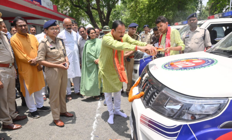 ’एम सी बी जिले को मिली सुरक्षा की नई ताकत’, ’स्वास्थ्य मंत्री श्याम बिहारी जायसवाल ने डायल-112 नेक्स्ट जेन सेवा को दिखाई हरी झंडी’…..