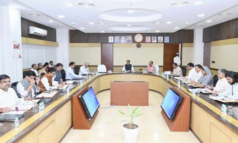 मुख्यमंत्री विष्णुदेव साय की अध्यक्षता में कल महानदी भवन में होगी राज्य मंत्रिपरिषद् की अहम बैठक, कई महत्वपूर्ण प्रस्तावों पर लग सकती है मुहर….. मुख्यमंत्री विष्णुदेव साय की अध्यक्षता में कल महानदी भवन में होगी राज्य मंत्रिपरिषद् की अहम बैठक, कई महत्वपूर्ण प्रस्तावों पर लग सकती है मुहर…..