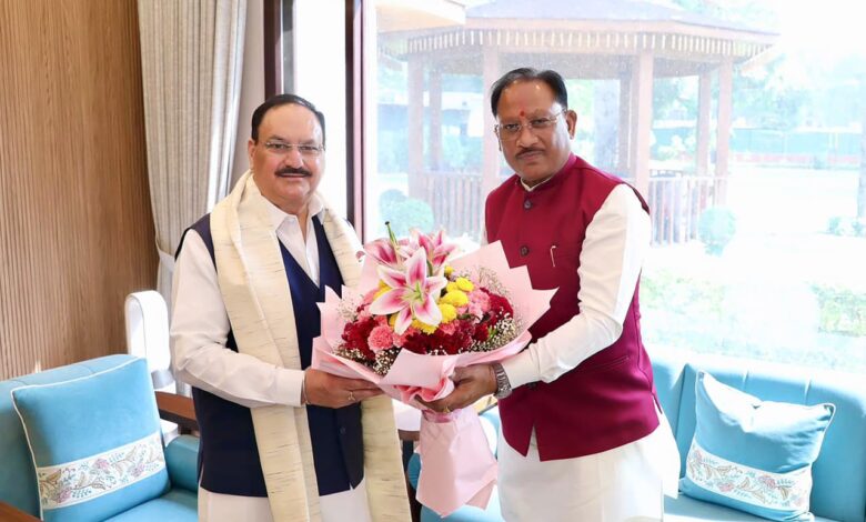 केंद्रीय स्वास्थ्य मंत्री जेपी नड्डा से मिले मुख्यमंत्री विष्णुदेव साय, स्वास्थ्य सेवाओं और किसानों के लिए खाद-बीज उपलब्धता पर हुई विस्तृत चर्चा….