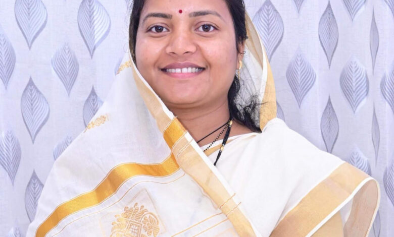 अंतर्राष्ट्रीय योग दिवस पर बलरामपुर में होगा भव्य सामूहिक योगाभ्यास, महिला एवं बाल विकास मंत्री लक्ष्मी राजवाड़े होंगी मुख्य अतिथि….. अंतर्राष्ट्रीय योग दिवस पर बलरामपुर में होगा भव्य सामूहिक योगाभ्यास, महिला एवं बाल विकास मंत्री लक्ष्मी राजवाड़े होंगी मुख्य अतिथि…..