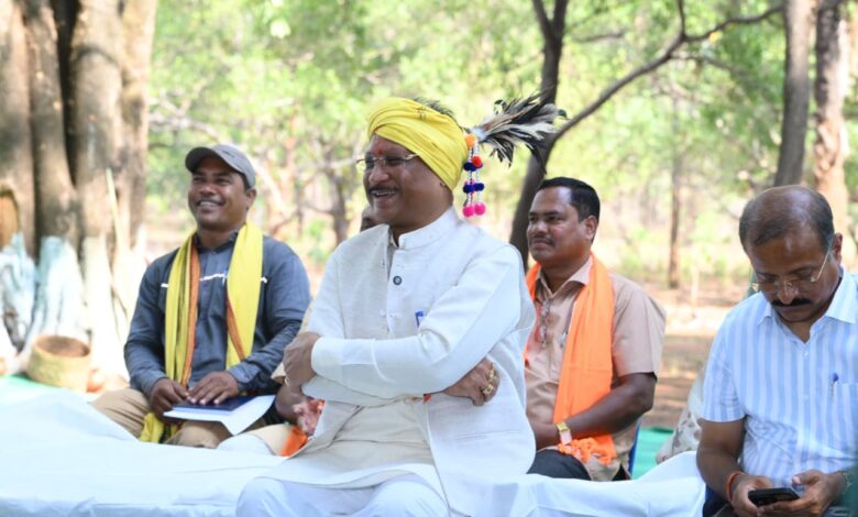 सुशासन तिहार के तहत मुख्यमंत्री विष्णु देव साय पहुँचे अबूझमाड़ के गारपा, जन चौपाल में ग्रामीणों से किया सीधा संवाद….