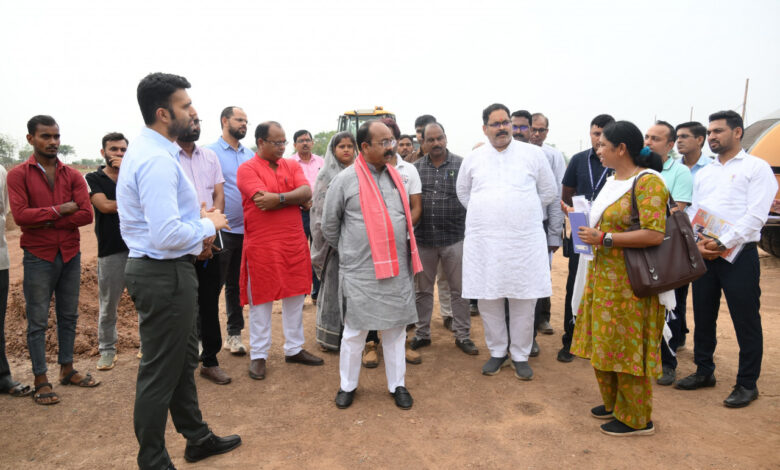 उप मुख्यमंत्री अरुण साव ने इंटिग्रेटेड स्पोर्ट्स स्टेडियम का किया स्थल निरीक्षण, कुछ दिनों पहले शुरू हुआ है काम….. उप मुख्यमंत्री अरुण साव ने इंटिग्रेटेड स्पोर्ट्स स्टेडियम का किया स्थल निरीक्षण, कुछ दिनों पहले शुरू हुआ है काम…..
