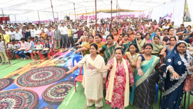 सुशासन तिहार के शिविरों में मिल रहा समस्याओं का त्वरित समाधान, योजनाओं का लाभ पहुंच रहा अंतिम व्यक्ति तक….. सुशासन तिहार के शिविरों में मिल रहा समस्याओं का त्वरित समाधान, योजनाओं का लाभ पहुंच रहा अंतिम व्यक्ति तक…..