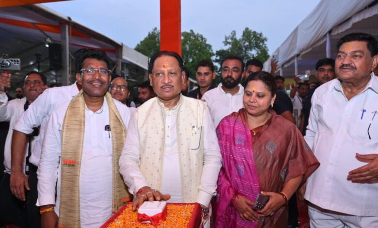 मुख्यमंत्री विष्णुदेव साय ने गरियाबंद को दी 603 करोड़ रुपये से अधिक के विकास कार्यों की सौगात…. मुख्यमंत्री विष्णुदेव साय ने गरियाबंद को दी 603 करोड़ रुपये से अधिक के विकास कार्यों की सौगात….